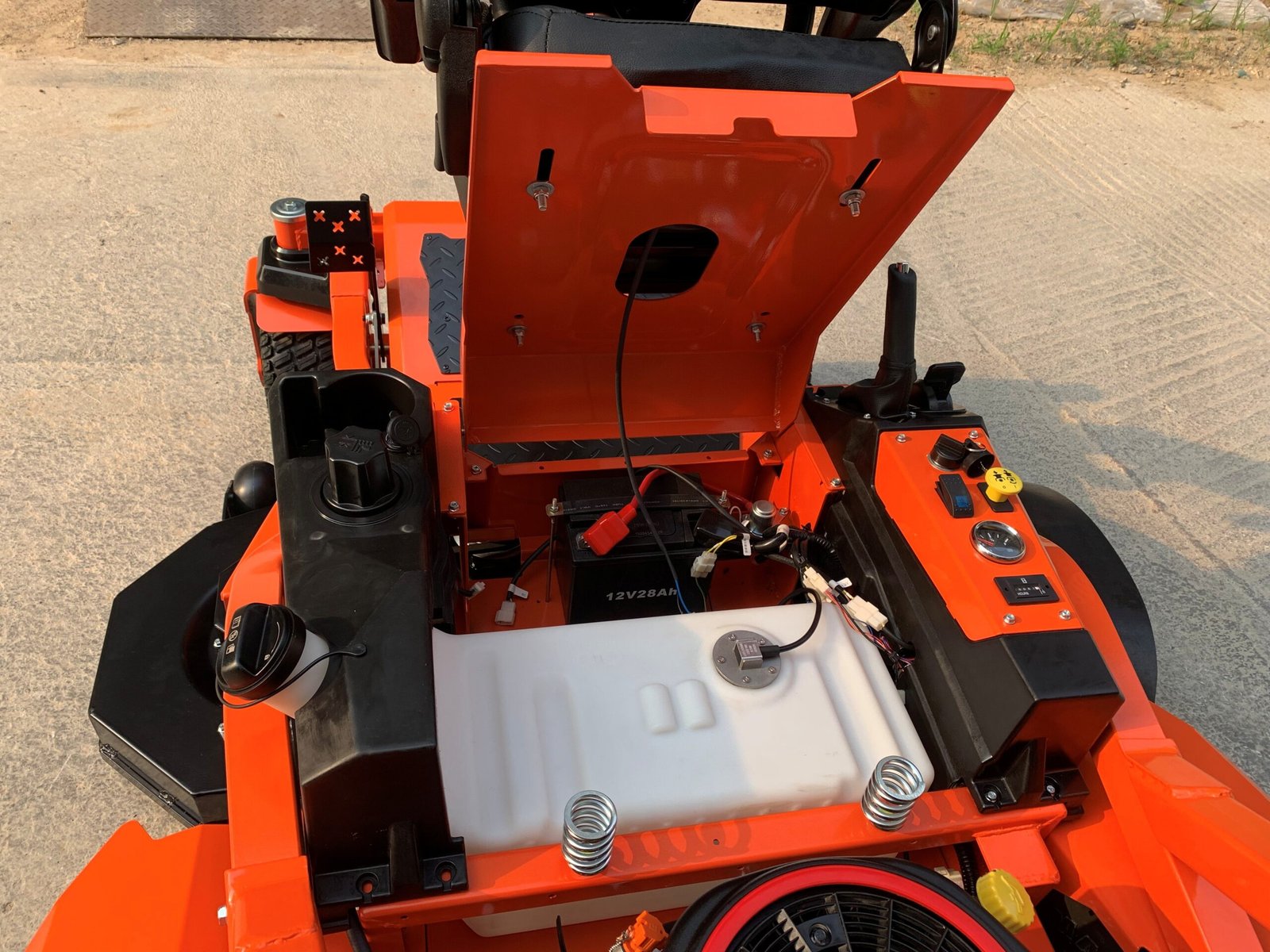 54 inch Zero Turn Grass Cutting Machine Lawn Mower Tractor Garden Riding Lawn Mower - Image 9