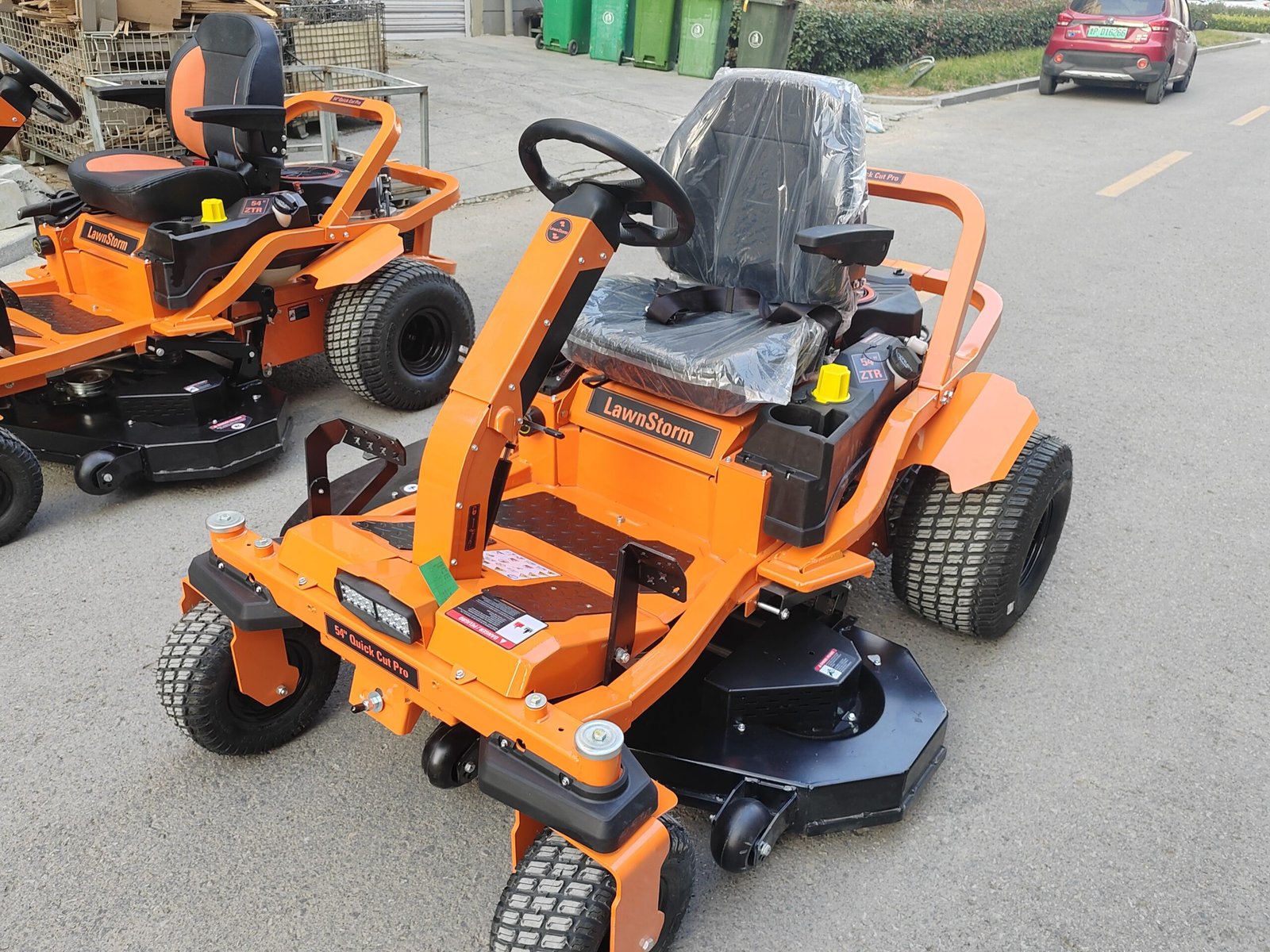 54 inch Zero Turn Grass Cutting Machine Lawn Mower Tractor Garden Riding Lawn Mower - Image 15